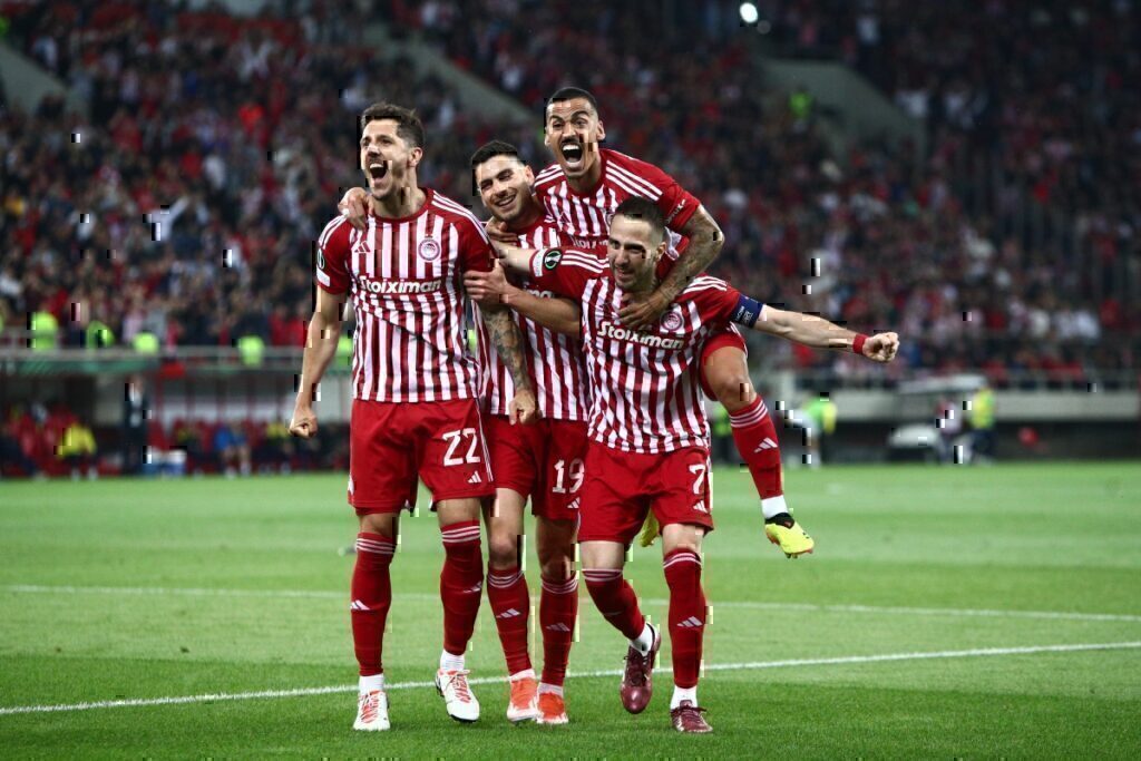 Ολυμπιακός-Φενέρμπαχτσε 2-0: «Σμπαράλιασε» τους Τούρκους ο Φορτούνης – Έδωσε έτοιμο γκολ στον Γιόβετιτς