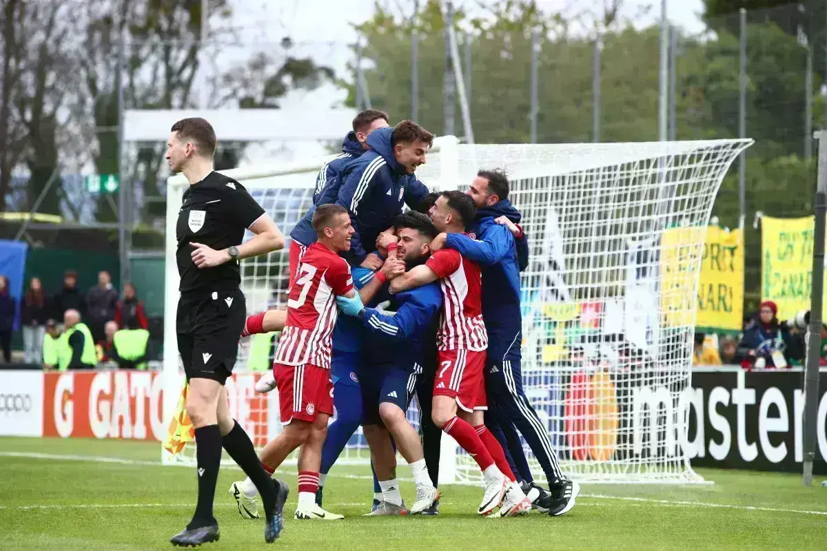 Θρύλοι από... κούνια - Στον τελικό του Youth League ο Ολυμπιακός [δείτε βίντεο]