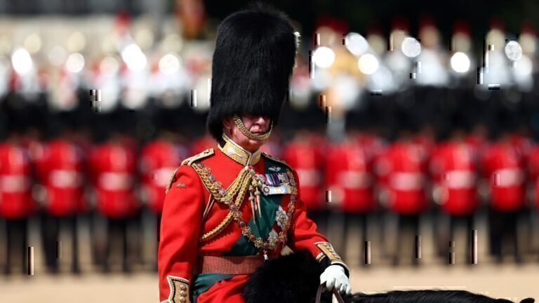 Βασιλιάς Κάρολος: Θέλει να συμμετάσχει στο Trooping The Color – Τι σημαίνει αυτό για την υγεία του