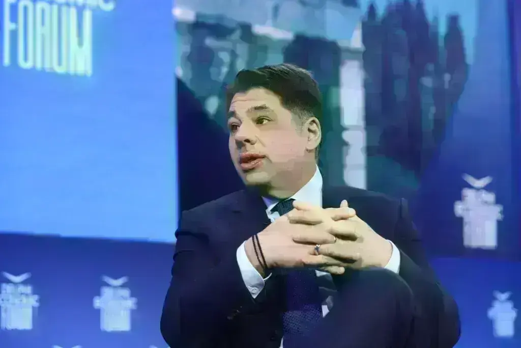 Τσούνης στο Οικονομικό Φόρουμ Δελφών: «Η Ελλάδα φυλάει τα ΝΑ σύνορα του ΝΑΤΟ» - Το μήνυμα για τα τουρκικά F-16