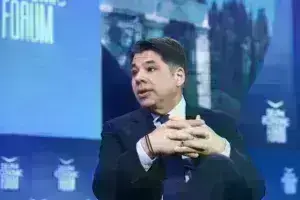 Τσούνης στο Οικονομικό Φόρουμ Δελφών: «Η Ελλάδα φυλάει τα ΝΑ σύνορα του ΝΑΤΟ» - Το μήνυμα για τα τουρκικά F-16