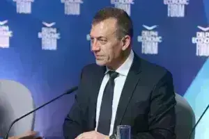 Γιάννης Βρούτσης, Αναπληρωτής Υπουργός Παιδείας, Θρησκευμάτων και Αθλητισμού