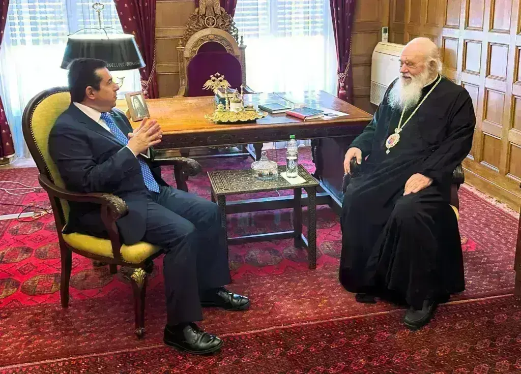Συνάντηση Μηταράκη με τον Ιερώνυμο: Κάθε αίτημα βοήθειας βρήκε άμεση ανταπόκριση