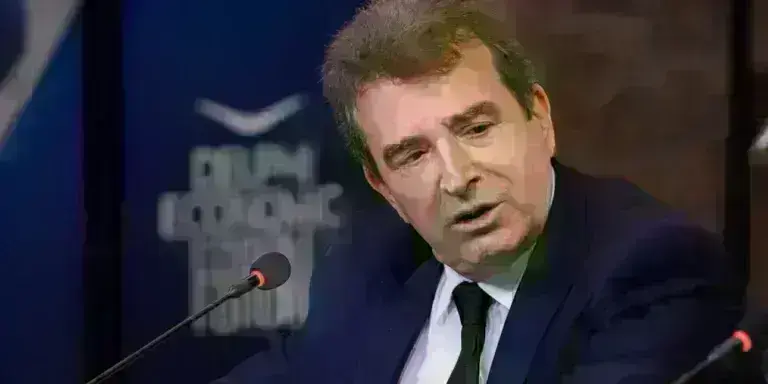 Χρυσοχοΐδης στο Οικονομικό Φόρουμ: Η Αστυνομία χρειάζεται μια μεγάλη, συντριπτική αλλαγή, μια αναγέννηση