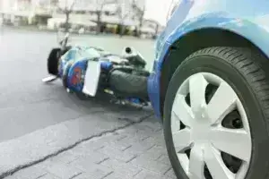 Τα συστήματα αυτόματης πέδησης δεν βλέπουν μοτοσυκλέτες