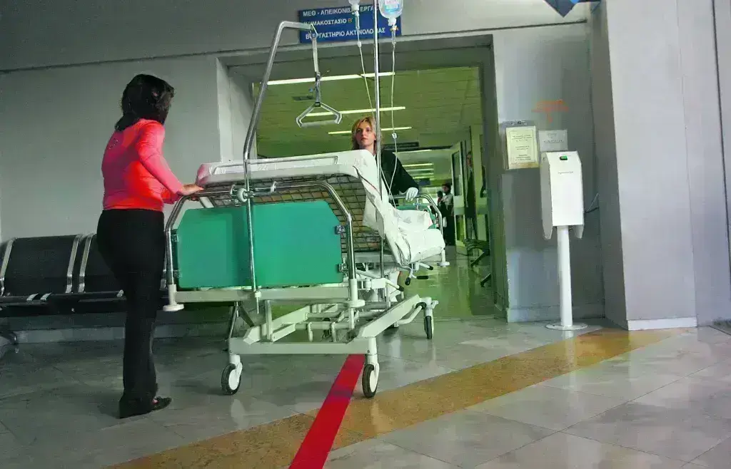 Σύμφωνα με τα στοιχεία της έκθεσης για το 2023, οι 3 στους 10 δεν μπορούν να επικοινωνήσουν με τις υπηρεσίες Υγείας.