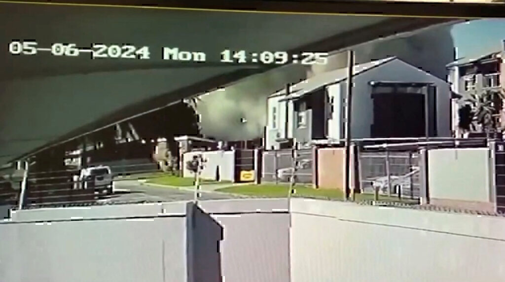 Νότια Αφρική: Τέσσερις νεκροί, δεκάδες παγιδευμένοι εξαιτίας κατάρρευσης κτιρίου