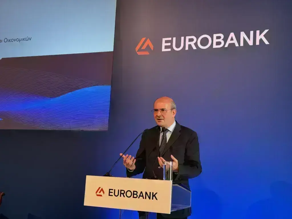 Χατζηδάκης: Πλαίσιο δράσεων για την ενθάρρυνση της ιδιωτικής και δημόσιας αποταμίευσης