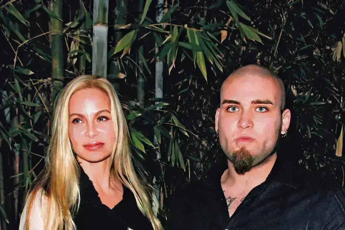 Ο Γουέστον Κέιτζ με τη μητέρα του Κριστίνα Φούλτον.