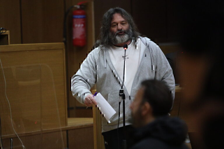 Δίκη «Χρυσής Αυγής» – Το παραδέχθηκε ο Γιάννης Λαγός: «Είμαι ναζιστής, θα με δικάσετε γι’ αυτό;»