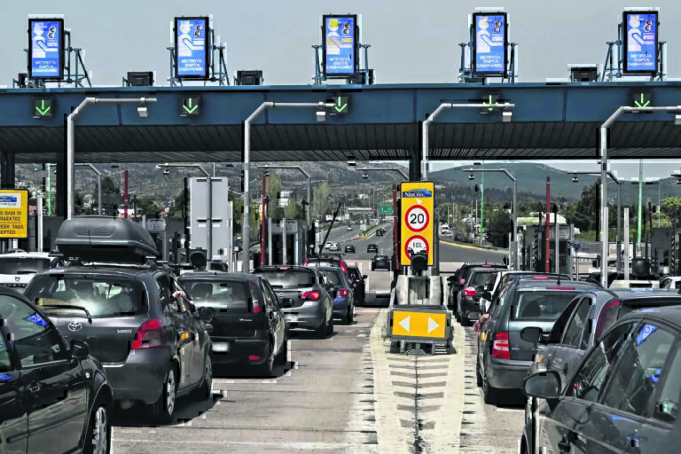 Πάσχα 2024: Η μεγαλύτερη «έξοδος» των τελευταίων ετών