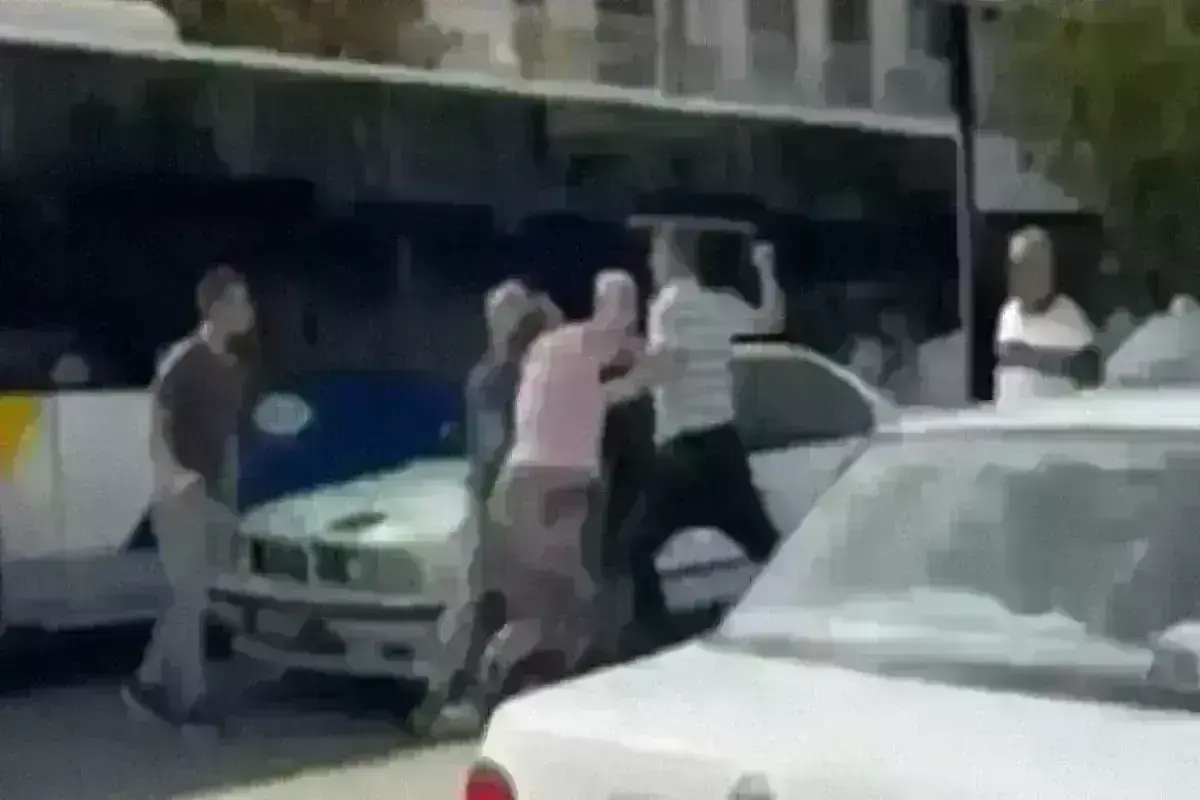 Φρίκη στο Αιγάλεω: Σοκάρει η περιγραφή της 43χρονης και του συζύγου της – «Έδωσε γκάζι και πάτησε το σώμα του» [βίντεο]