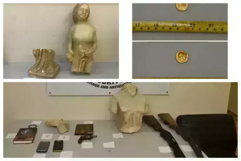 Στα χέρια της ΕΛ.ΑΣ. σπείρα αρχαιοκάπηλων: Την «ξετρύπωσε» μυστικός αστυνομικός - Ο σπάνιος θησαυρός που κατασχέθηκε