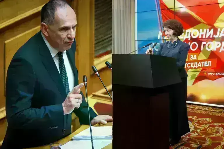 Σκόπια: Ξεκάθαρο μήνυμα Γεραπετρίτη στην Σιλιάνοφσκα για το σκέτο «Μακεδονία» - «Tο ζήτημα της ονομασίας δεν τροποποιείται»