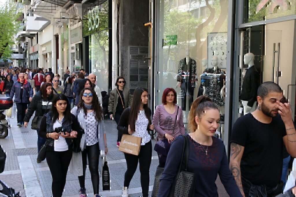 Ποια καταστήματα είναι ανοιχτά την Τρίτη του Πάσχα – Πότε ανοίγουν τα σούπερ μάρκετ
