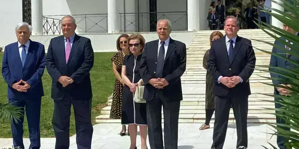 Μνημόσυνο για τα 26 χρόνια από τον θάνατο του Κωνσταντίνου Καραμανλή