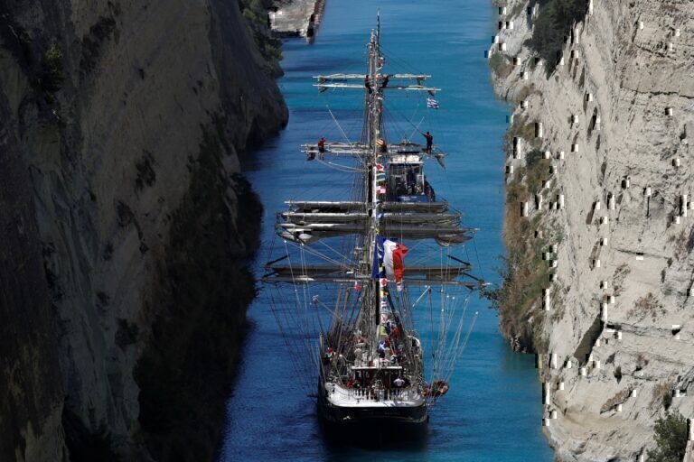 Ολυμπιακοί Αγώνες-Παρίσι 2024: Την Τετάρτη η Ολυμπιακή Φλόγα στη Μασσαλία – Θρίλερ με την παρουσία Ζιντάν, πρωτόγνωρα μέτρα ασφαλείας