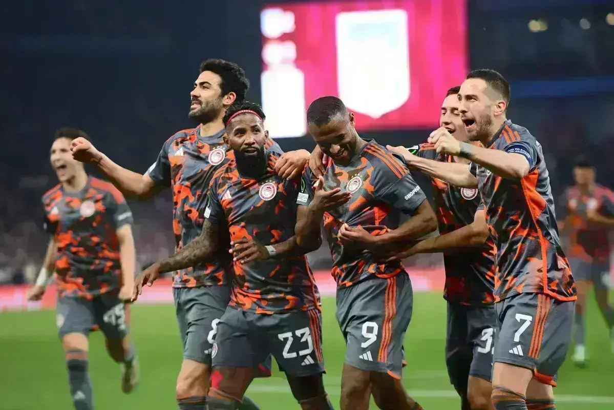 Άστον Βίλα-Ολυμπιακός 2-4: Ο Θρύλος θα σηκώσει το Ευρωπαϊκό - Παραμιλά η Ευρώπη με τους καμικάζι του Μεντιλίμπαρ [βίντεο]