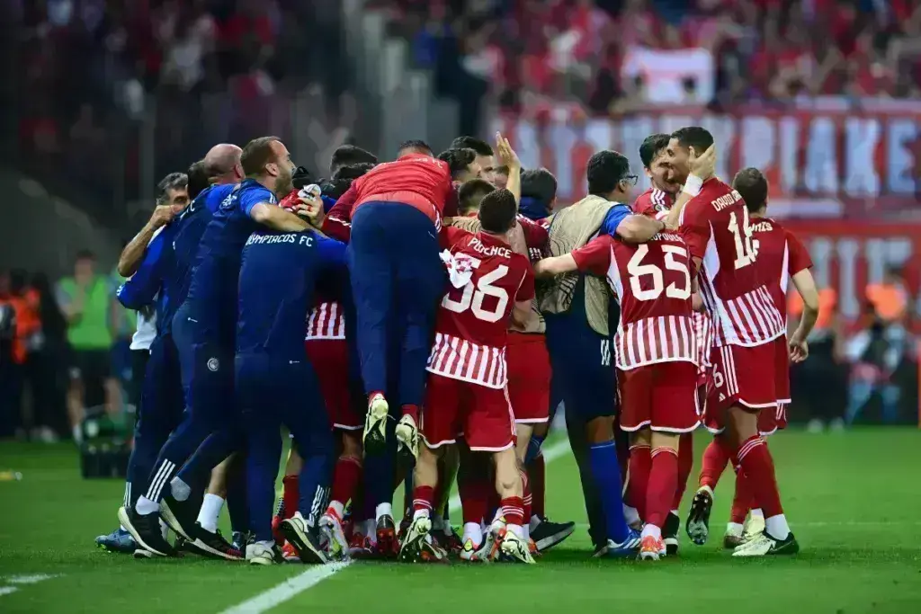 Ολυμπιακός-Άστον Βίλα 2-0: Και δεύτερο γκολ ο Ελ Κααμπί – Αγγίζει τον τελικό ο Θρύλος