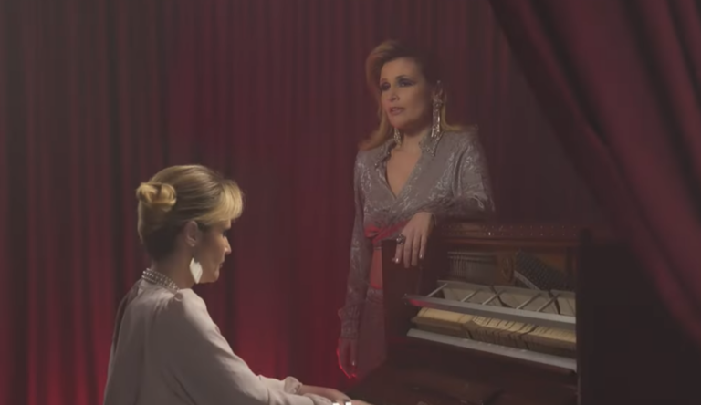 Σάσα Παπαλάμπρου: Δείτε το video clip για το τραγούδι “Χαλάσματα”