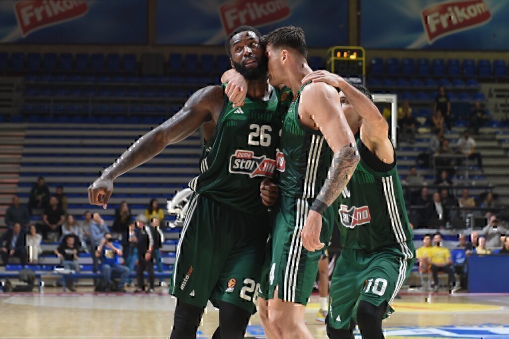 Μακάμπι-Παναθηναϊκός 88-95: Και τώρα ελάτε στο ΟΑΚΑ – Με ηγέτη τον ρέκορντμαν Σλούκα και τον μυθικό Ναν το 2-2 οι Πράσινοι