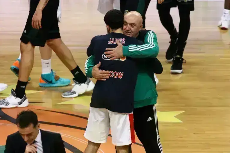 Παναθηναϊκός: Το πρώτο αισιόδοξο μήνυμα για τον Πάρη Δερμάνη - Πανζουρλισμός στο τσάρτερ, το ανακοίνωσε ο Γιαννακόπουλος