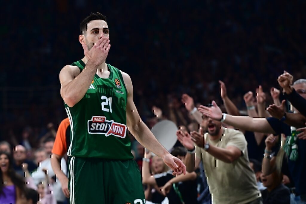 Παναθηναϊκός-Μακάμπι: «Λάβα» το ΟΑΚΑ πνίγει τους Ισραηλινούς – Εξαντλήθηκαν τα μαγικά χαρτάκια σε 6 ώρες