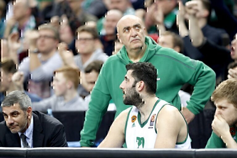 Παναθηναϊκός: Κρίσιμες ώρες για τον Πάρη Δερμάνη – Τα συγκινητικά μηνύματα των παικτών της ομάδας στον φροντιστή τους