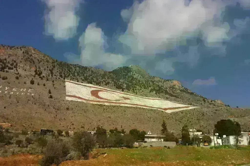 Κύπρος: 50 χρόνια από την τουρκική εισβολή στη Μεγαλόνησο – Ετοιμάζουν προκλητική φιέστα οι Τούρκοι,
