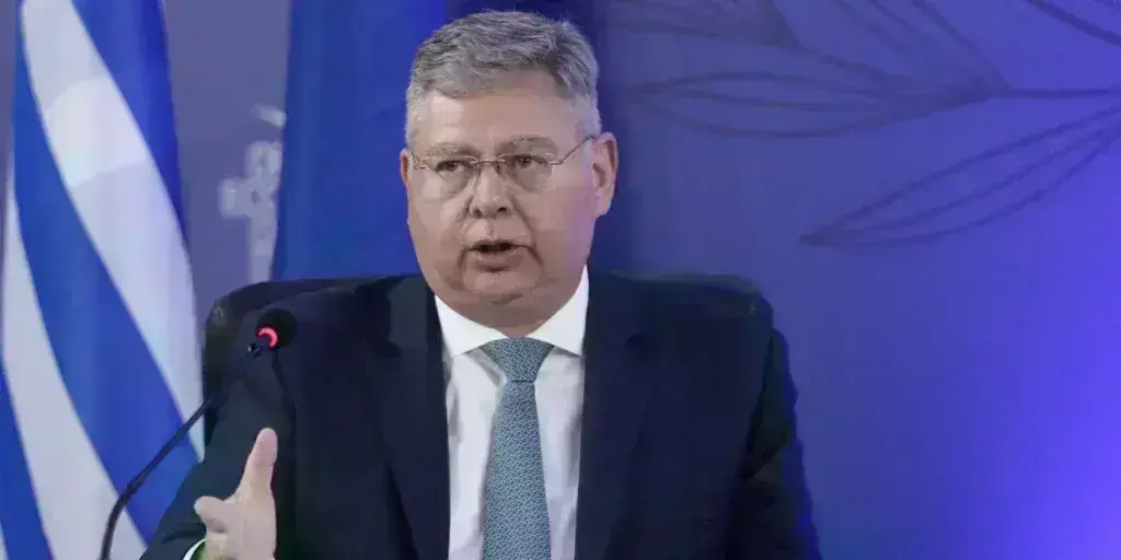 HELLENiQ ENERGY: Ισχυρά αποτελέσματα στο πρώτο τρίμηνο, αναχρηματοδότηση δανείων ύψους 1 δισ. ευρώ