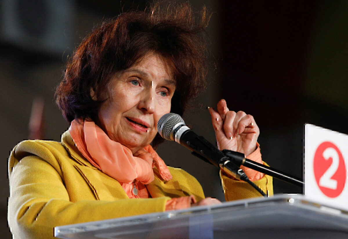 Βόρεια Μακεδονία: Το είπε και το έκανε η νέα πρόεδρος Γκορντάνα Σιλιάνοφσκα – Αποκάλεσε τα Σκόπια, «Μακεδονία» κατά την ορκωμοσία της