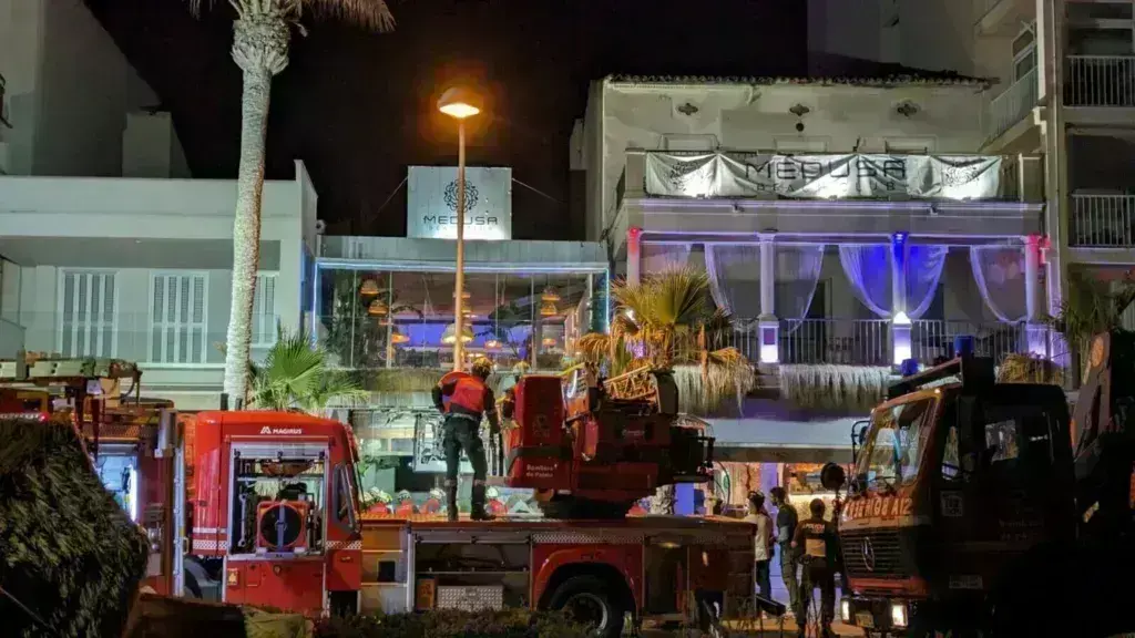 Μαγιόρκα: Εστιατόριο κατέρρευσε από την πολυκοσμία – Τουλάχιστον 4 νεκροί και 16 τραυματίες