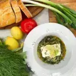 Σπανακόρυζο νόστιμο και εύκολο – Μία συνταγή που θα απογειώσεις με φέτα