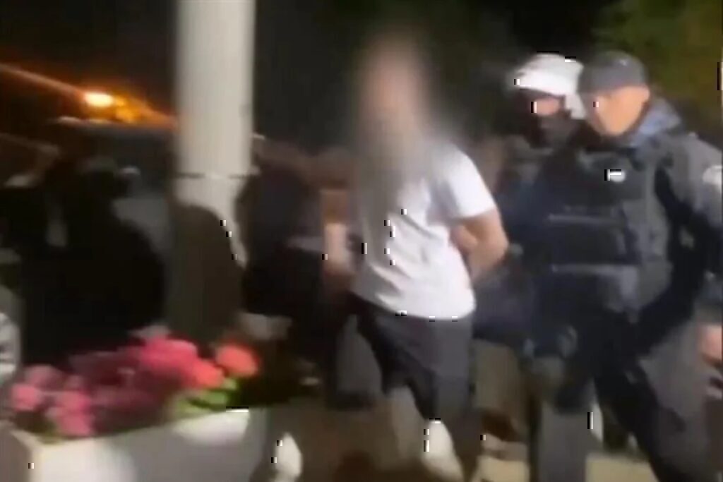 Συνελήφθη γνωστός τράπερ – Αρνήθηκε έλεγχο της ΕΛ.ΑΣ.