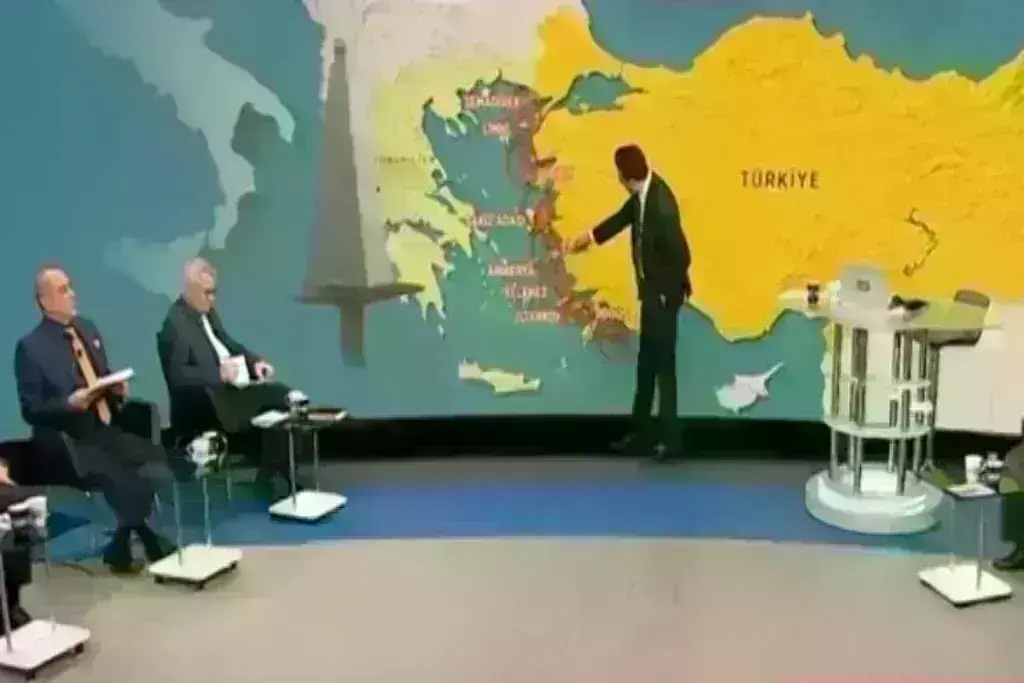 Πανικός στην Τουρκία από τα πλωτά ελληνικά ραντάρ στο Αιγαίο – «Αν οι όλμοι μας στρίψουν προς το Καστελόριζο, περαστικά τους»