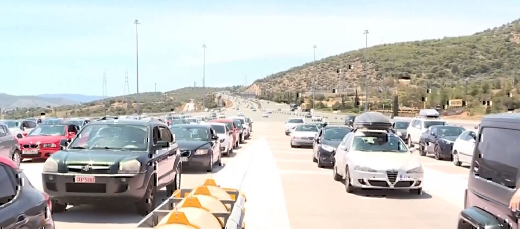 Κορυφώνεται η επιστροφή των εκδρομέων του Πάσχα: Που υπάρχουν προβλήματα [χάρτες]