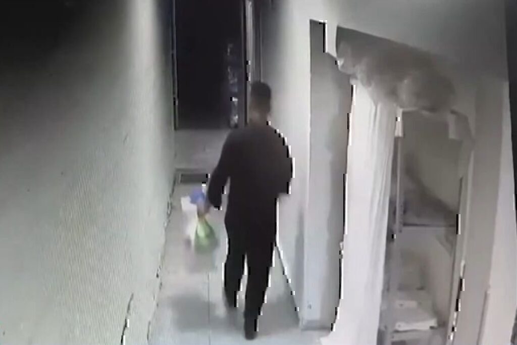 Βραυρώνα: Προθανάτια σημάδια και στον λαιμό έφερε το βρέφος