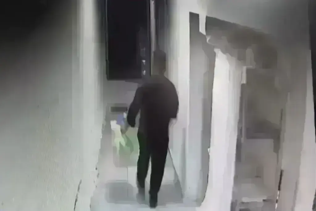Βραυρώνα: Πιθανόν να πέταξαν ζωντανό το βρέφος στα σκουπίδια οι γονείς του