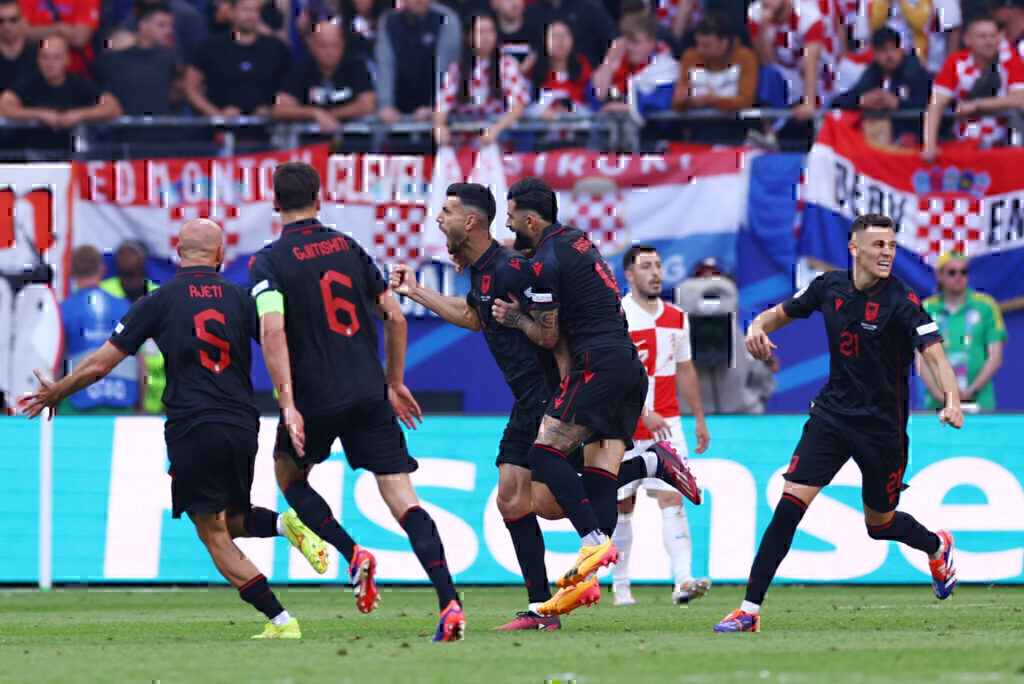Euro 2024: Την τιμωρία Αλβανίας και Κροατίας ζητάει η Σερβία