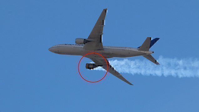 Τρόμος: Boeing της Malaysia Airlines πιάνει φωτιά στον αέρα- Έκανε αναγκαστική προσγείωση