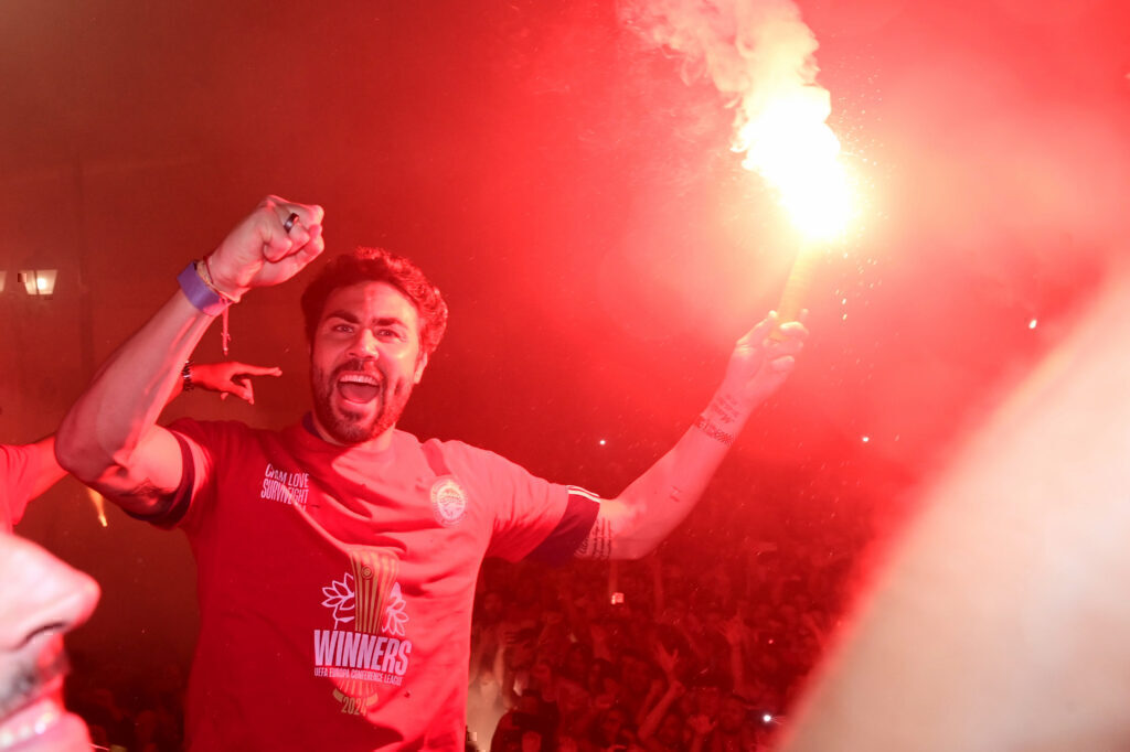 Ολυμπιακός: Τέλος ο Ιμπόρα, αποχαιρέτησε την ομάδα με συγκινητικό μήνυμα