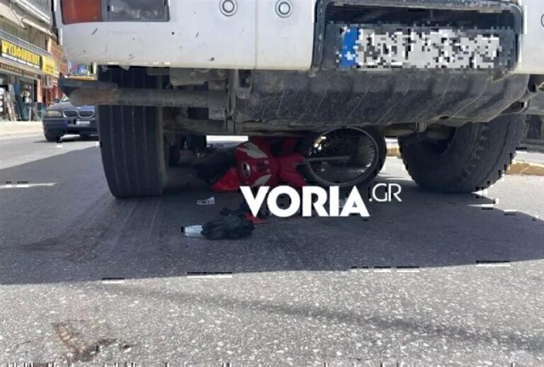 Θεσσαλονίκη: Πέθανε η 60χρονη που σφηνώθηκε κάτω από φορτηγό σε τροχαίο