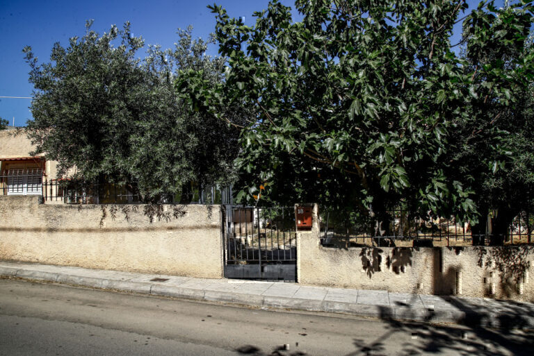 Λιόσια: Τουλάχιστον έναν μήνα ήταν νεκρός ο 82χρονος – Μεταθανάτια τα τραύματα στη σορό του
