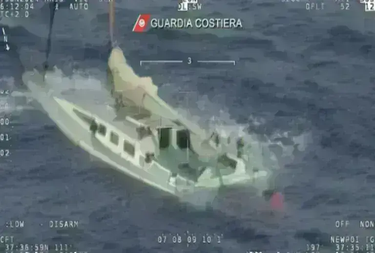 Φρίκη στη Μεσόγειο: 27χρονος βίασε και στραγγάλισε 16χρονη σε σκάφος με μετανάστες
