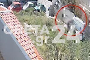 Κρήτη: Βίντεο ντοκουμέντο με ανήλικους να βάζουν φωτιά στο ασθενοφόρο