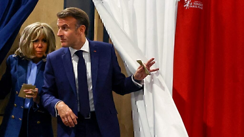 Εμανουέλ Μακρόν: Τέλος στα σενάρια- Δεν παραιτείται όποιο κι αν είναι το αποτέλεσμα των εκλογών