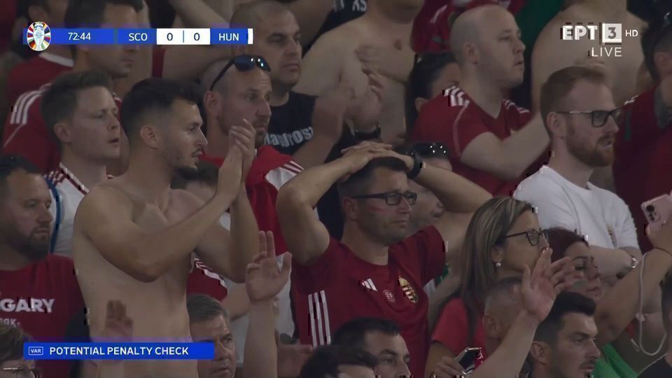 Σοκαριστικός τραυματισμός στο Σκωτία-Ουγγαρία: Έπεσε αναίσθητος ο Βάργκα μετά από σύγκρουση