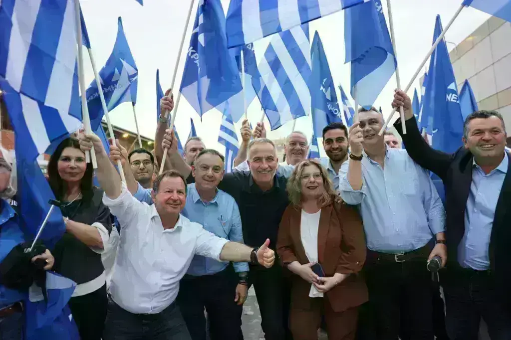 Πόρτα πόρτα για τις Ευρωεκλογές ο Καλαφάτης