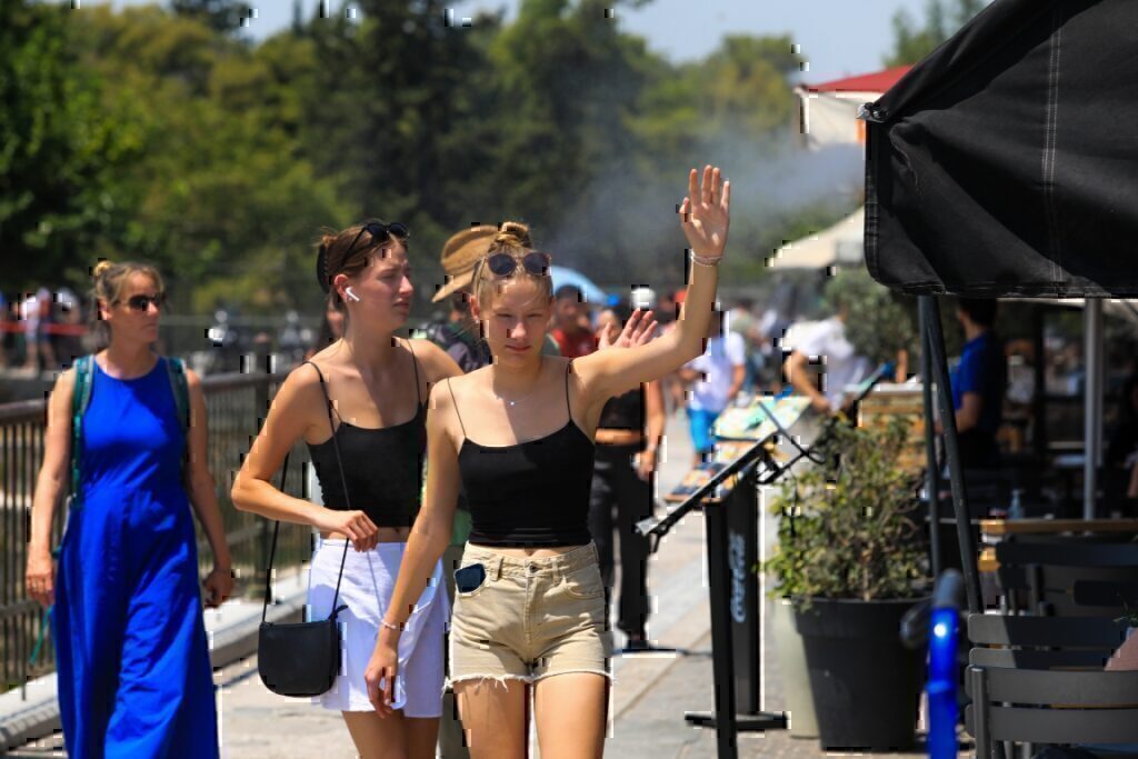 Καιρός: Ο καύσωνας επέστρεψε με 40άρια- Ποιες περιοχές θα «καούν»- Πώς θα είναι το σκηνικό τις επόμενες μέρες
