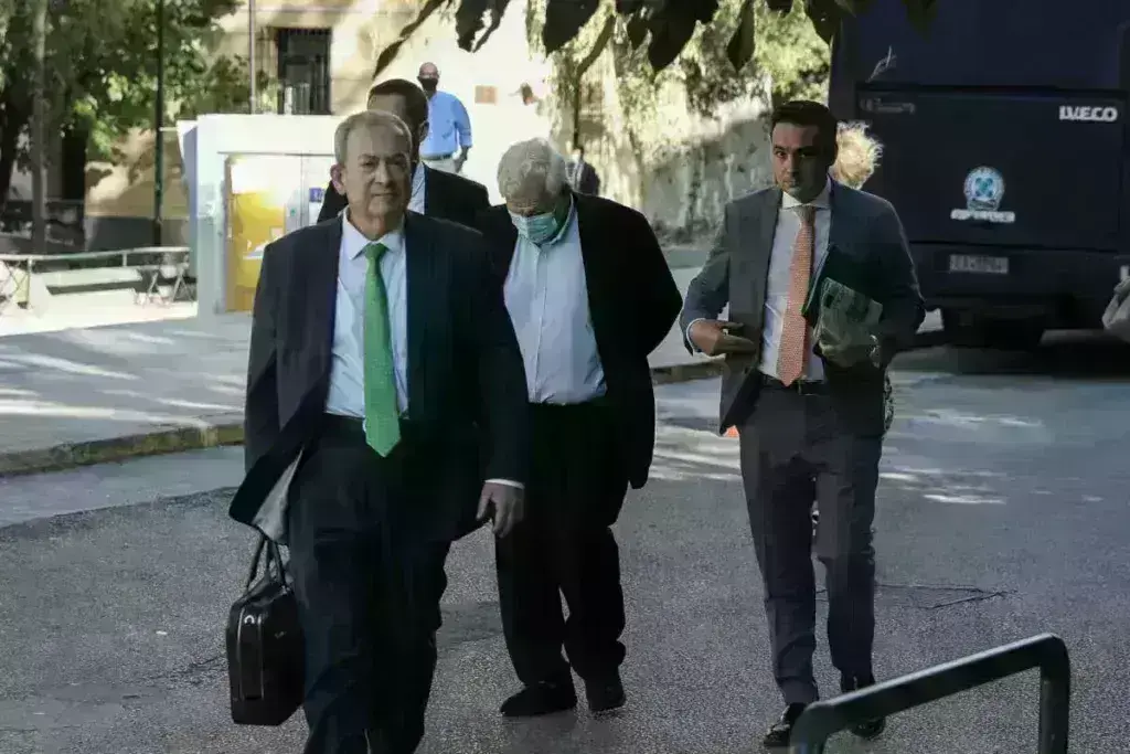 Folli Follie: Ενοχή για Δημήτρη Κουτσολιούτσο – Τι αποφασίστηκε για σύζυγο και γιο